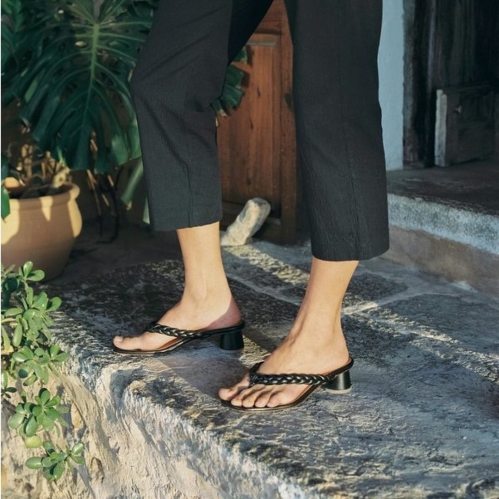 LoQ Braided Luz Sandal Size 8 Black